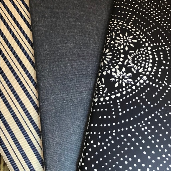 Levi's Strauss Co. Limited Edition Ruled Lined Paper Notebooks 3 Pack Journal - Picture 4 of 9